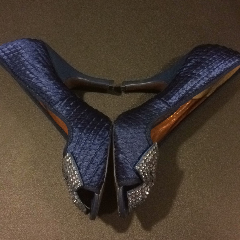 Poetic License Spectacle Rhinestone Heels Shoes 8 - Picture 4 of 6